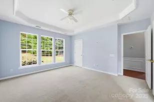 13809 Falconcrest Dr, Charlotte, NC 28269 - Photo 20