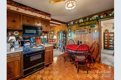 134 Lone Oak Drive, Clyde, NC 28721 - Photo 4