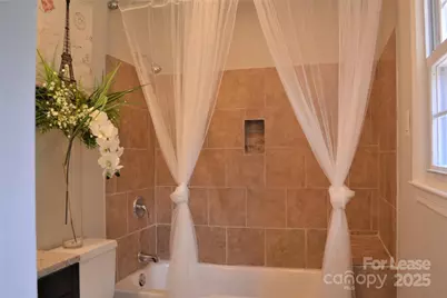 7043 Crossridge Road, Charlotte, NC 28214 - Photo 10