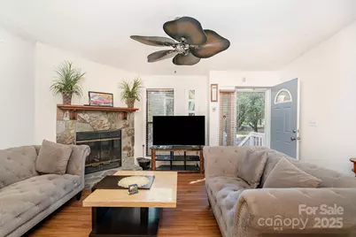 8031 Gera Emma Drive, Charlotte, NC 28215 - Photo 8