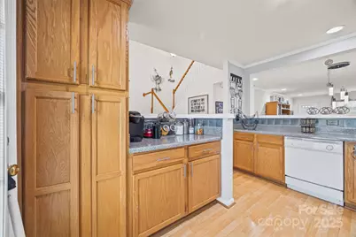 791 Rock Lake Glen Drive, Fort Mill, SC 29715 - Photo 14