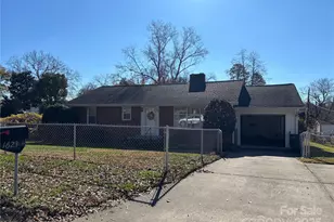 1623 Kimberly Dr, Gastonia, NC 28052 - Photo 2