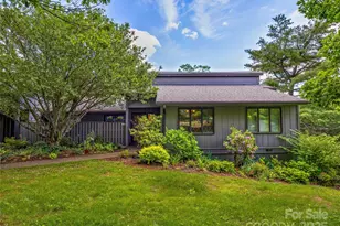 405 Crowfields Dr, Asheville, NC 28803 - Photo 2