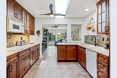 405 Crowfields Drive, Asheville, NC 28803 - Photo 18