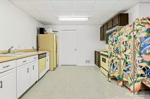 405 Crowfields Dr, Asheville, NC 28803 - Photo 30