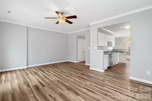 8128 Sapwood Ct, Matthews, NC 28104 - Photo 16