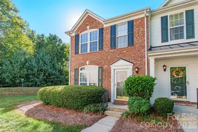 8128 Sapwood Court, Matthews, NC 28104 - Photo 2