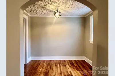 328 11th Street SW, Hickory, NC 28602 - Photo 8