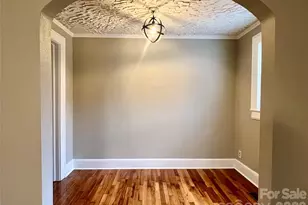 328 11th St SW, Hickory, NC 28602 - Photo 8