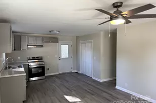 1208 N Ashe Ave, Newton, NC 28658 - Photo 6