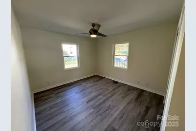 1208 N Ashe Avenue, Newton, NC 28658 - Photo 12