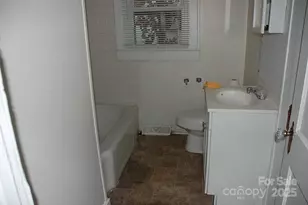 308 E Park Ave, Albemarle, NC 28001 - Photo 14