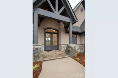 15 Evian Court, Asheville, NC 28804 - Photo 2