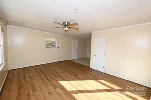 3886 Clay St, Claremont, NC 28610 - Photo 10