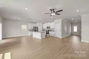 3518 Saddlebred Dr, Gastonia, NC 28052 - Photo 2