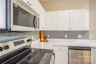 1125 Torrence Cir, Davidson, NC 28036 - Photo 12