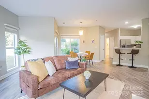 1125 Torrence Cir, Davidson, NC 28036 - Photo 6