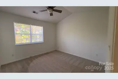 3135 Brockhampton Court, Charlotte, NC 28269 - Photo 10