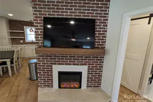 29 Woodrow Ave, Asheville, NC 28801 - Photo 10