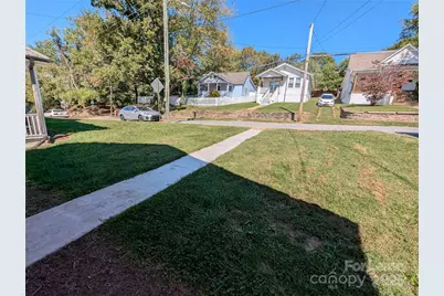 29 Woodrow Avenue #1, Asheville, NC 28801 - Photo 22