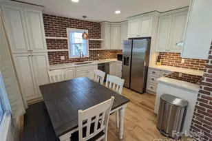 29 Woodrow Ave, Asheville, NC 28801 - Photo 4