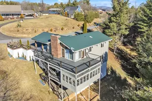 255 Clear View Ridge Rd, Crumpler, NC 28617 - Photo 2