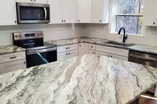 5751 Selkirk Dr, Hickory, NC 28601 - Photo 8