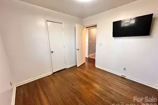 117 Robinson Ave, Matthews, NC 28104 - Photo 6