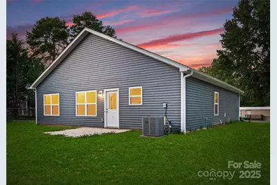 2940 21st Street Lane NE, Hickory, NC 28601 - Photo 20