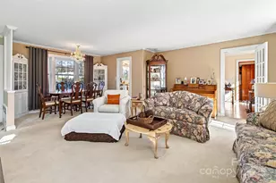 43 Hemlock Ave, Spruce Pine, NC 28777 - Photo 8