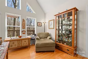 2959/2961 Bearwallow Mountain Rd, Hendersonville, NC 28792 - Photo 14