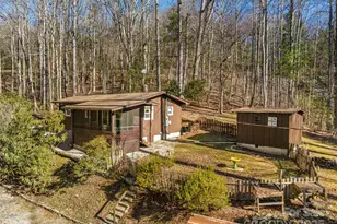 2959/2961 Bearwallow Mountain Rd, Hendersonville, NC 28792 - Photo 10