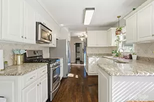 4002 Windward Dr, Fort Mill, SC 29708 - Photo 4