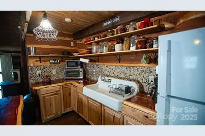 4189 Bristol Place, Collettsville, NC 28611 - Photo 12