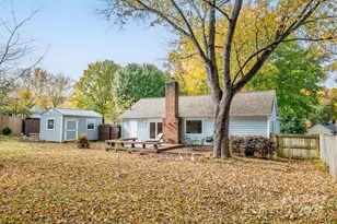 8025 Crockett Ln, Charlotte, NC 28270 - Photo 28