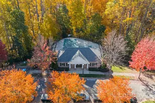 20559 Harbor View Dr, Cornelius, NC 28031 - Photo 38