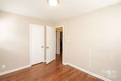 1741 Dallas Avenue, Charlotte, NC 28205 - Photo 32