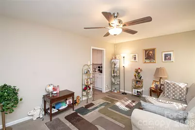 1741 Dallas Avenue, Charlotte, NC 28205 - Photo 16