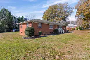 1703 E Perry St, Gastonia, NC 28054 - Photo 22