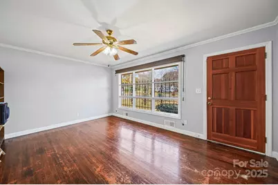 1703 E Perry Street, Gastonia, NC 28054 - Photo 2