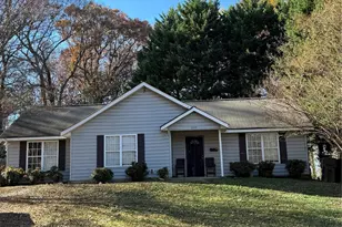 629 Drury Dr, Charlotte, NC 28206 - Photo 2