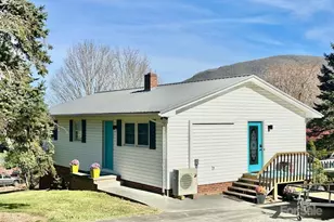 411 Poplar Ave, West Jefferson, NC 28694 - Photo 1