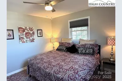 411 Poplar Avenue, West Jefferson, NC 28694 - Photo 10