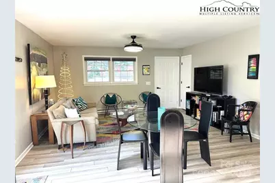 411 Poplar Avenue, West Jefferson, NC 28694 - Photo 8