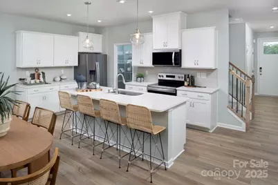 2127 Vinyasa Lane, Charlotte, NC 28215 - Photo 4