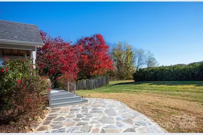 207 Farm Creek Drive E, Asheville, NC 28806 - Photo 34