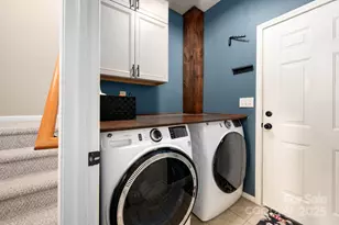 207 Farm Creek Dr E, Asheville, NC 28806 - Photo 30