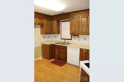 542 Camrose Circle NE, Concord, NC 28025 - Photo 10