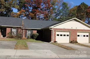 542 Camrose Cir NE, Concord, NC 28025 - Photo 2