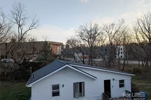 255 Woodrow Ave, Asheville, NC 28801 - Photo 2